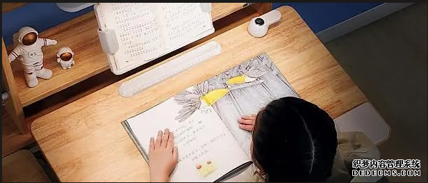 大路灯怎么选？多款落地护眼灯实测，避开营销噱头不踩坑
